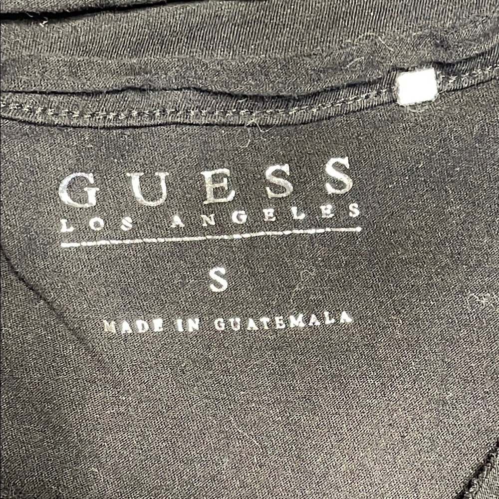 Guess Top Bundle - Picture 2 of 8
